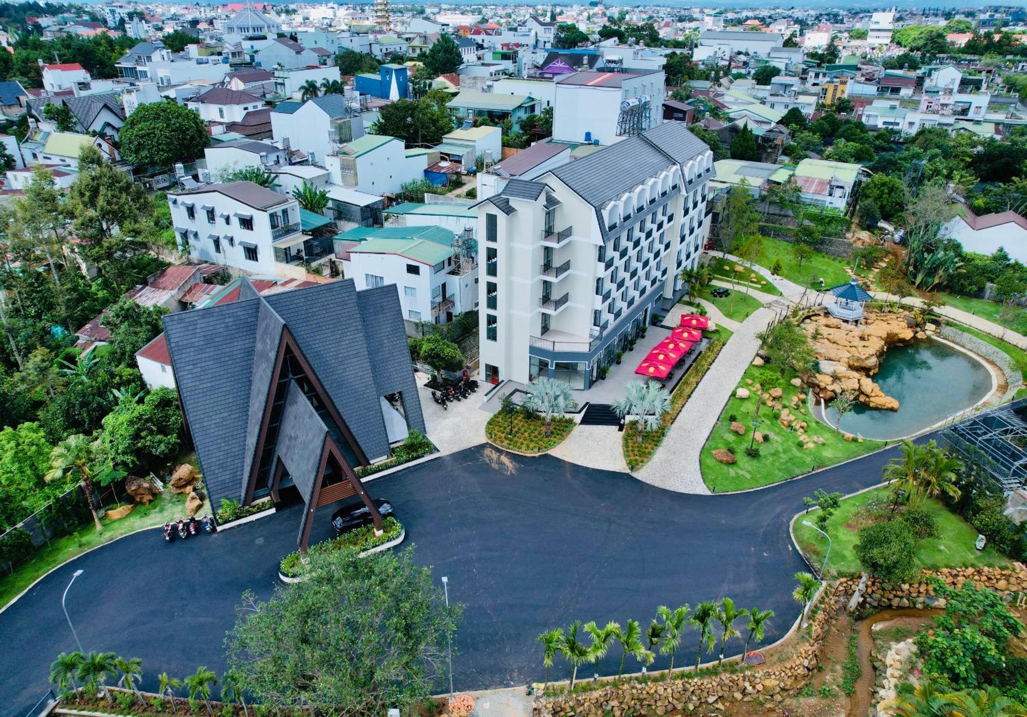 Sunflower Hotel & Resort Бао Лок Екстериор снимка