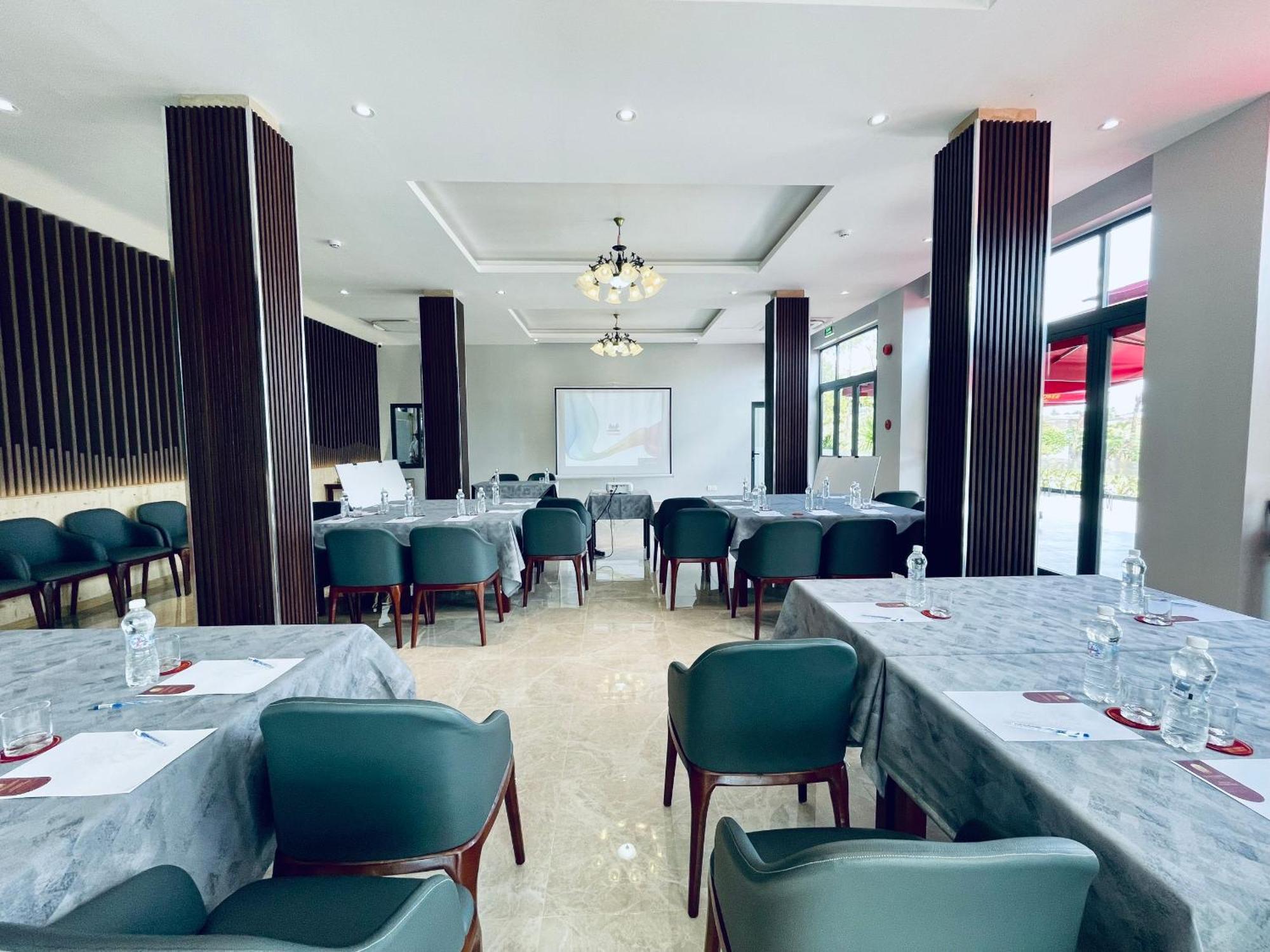 Sunflower Hotel & Resort Бао Лок Екстериор снимка